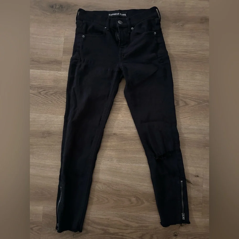 Express Woman’s Skinny Jeans - Picture 10 of 10